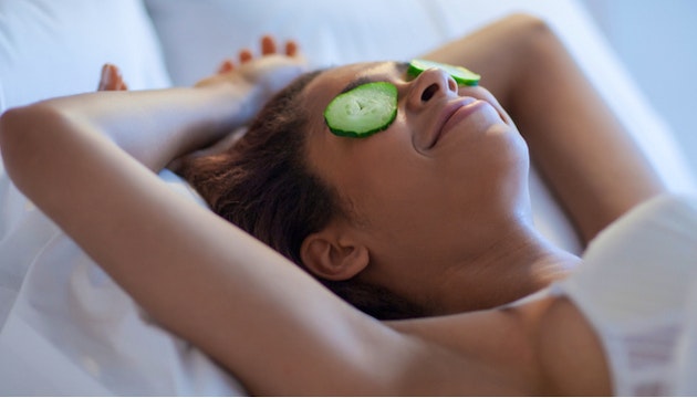 cetriolo sugli occhi stanchezza